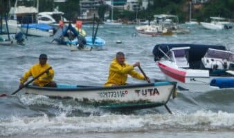 Raymond se degrada a depresión tropical; toca tierra hoy