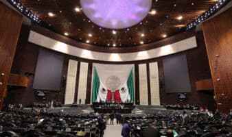 Sheinbaum cuestiona a diputados que rechazaron nacionalidad única para gobernantes
