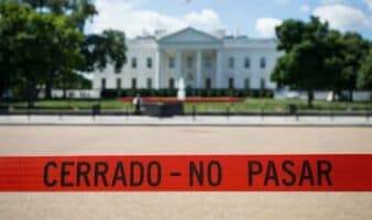 Cierre del gobierno de EE.UU. impacta a 750 mil empleados federales: Esquivel