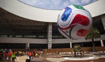 Costo del estacionamiento puede superar el precio de las entrada para el Mundial