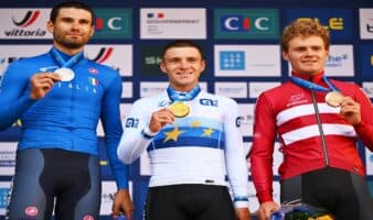 Remco Evenepoel completa la triple corona en contrarreloj | Video