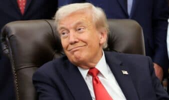 Popularidad de Trump cae ante preocupación por costo de la vida: sondeo Reuters/Ipsos