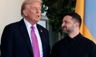 Trump a Zelenski: 'Está muy guapo con esa chaqueta'