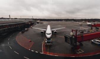 Empresa mexicana ASUR le compra 20 aeropuertos a compañía brasileña