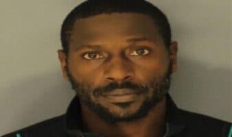 NFL: Antonio Brown sale de la cárcel tras pagar una fianza | Video