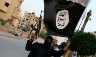 EE.UU. lanza ataque 'a gran escala' contra Estado Islámico en Siria