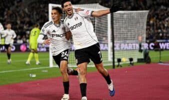Raúl Jiménez anota gol ganador para el Fulham | Video
