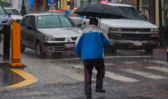 Vaguada polar y nuevo frente provocarán lluvias, vientos y ambiente muy frío en el país