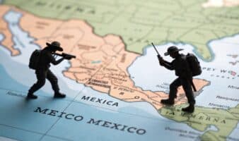 México permitió operar a espías rusos y beneficia 'capitalismo de cuates': Denise Dresser