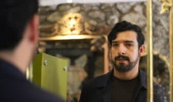 “La literatura fantástica nos enseña que los dogmas pueden cambiar”: Roberto Abad