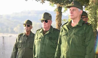 Rusia alerta sobre posible bloqueo naval de EE.UU. a Cuba mientras la isla exhibe maniobras militares