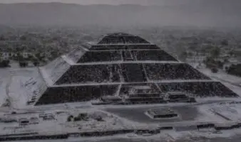 Video | Granizada en Teotihuacán deja afectaciones y pirámides cubiertas de blanco