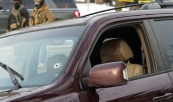 Trump acusa a mujer abatida por ICE de resistirse