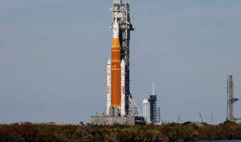 Cuenta atrás para la misión Artemis II; llevará a cuatro astronautas alrededor de la Luna tras más de 50 años