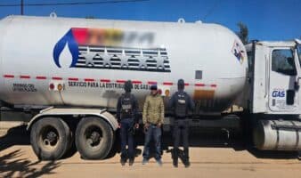 Edomex | Detienen a conductor con 22 mil litros de huachicol