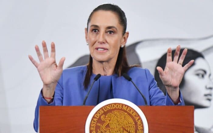 La mañanera de Sheinbaum | Llama a actuar para que el 'doloroso' ataque en una escuela de Michoacán no se repita (25/03/2026)