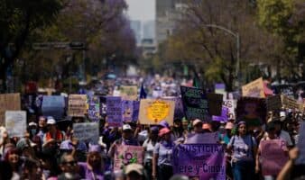 Miles de mujeres marchan en CDMX en el segundo 8M con Sheinbaum como presidenta