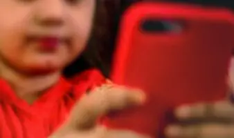 Gobierno de México analiza daño de redes sociales en niñas y niños