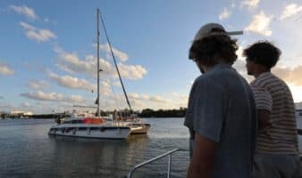 Buque de organización Nuestra América zarpa desde México hacia Cuba