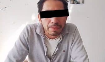 Profesor que presuntamente apuñaló a exalumna es vinculado a proceso; académico niega acusación y presenta denuncia