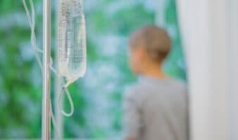 Identifican dos fases clave en el origen de la leucemia infantil: Estudio