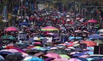 CNTE anuncia huelga durante el Mundial: 'no rodará el balón si no hay solución'