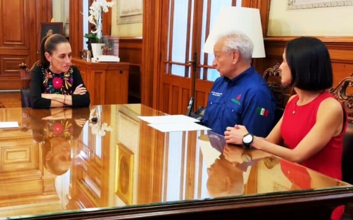 Sheinbaum remueve a director de Pemex, 28 días después de reconocer derrame en el Golfo