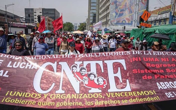 Aristegui en Vivo | ICE arresta a militar buscado por Ayotzinapa; CNTE mantiene movilizaciones; Airbnb se expande en México (05/06/2026)