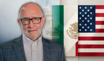 Estados Unidos está 'construyendo un cerco muy grande' sobre México: Cossío