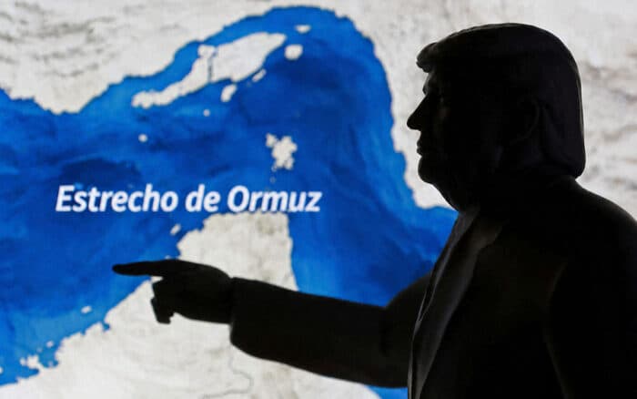 Irán advierte que atacará fuerzas extranjeras en Ormuz tras iniciativa de Trump