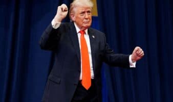 Sheinbaum 'ya no es muy fan de mí', afirma Trump y nuevamente imita su voz