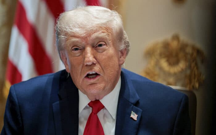 Trump amenaza con 'destruir' Omán por negociaciones con Irán sobre Ormuz