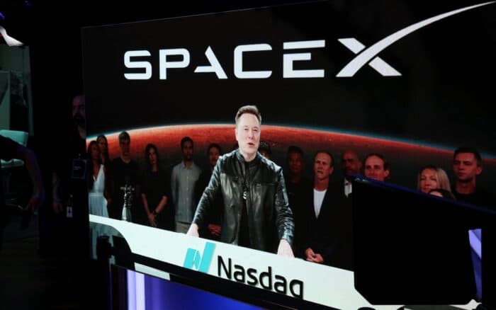SpaceX despega en la bolsa en un debut récord