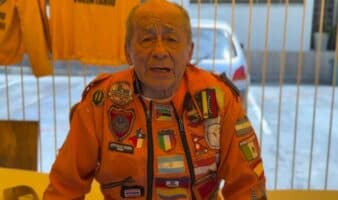 Héctor Méndez, el rescatista mexicano de 80 años que atiende por tercera vez un desastre en Venezuela