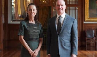 Sheinbaum se reúne con cofundador de Andreessen Horowitz; México es 'certeza económica', señalan
