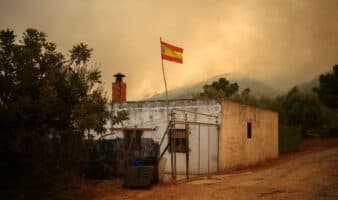 Europa combate incendios con más de 390 mil afectados