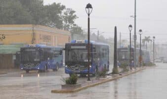 Lluvias intensas y temperaturas de hasta 45 °C este domingo en el país
