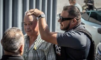 Dictan prisión domiciliaria a Ruffo Appel por huachicol fiscal