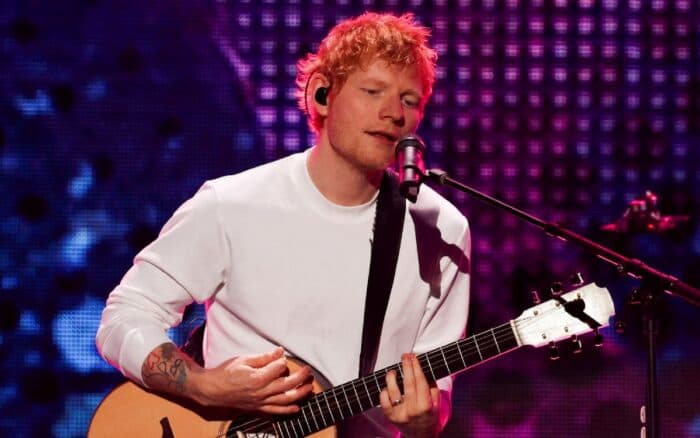 Artistas abandonan tour de Ed Sheeran en apoyo a Macklemore, despedido por su apoyo a Palestina