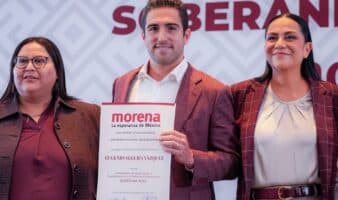 Morena designa a Eugenio 'Gino' Segura como su abanderado para Quintana Roo