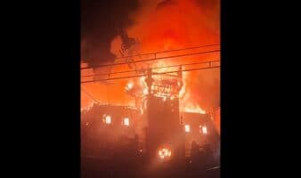 Sospechoso detenido por incendio de la alcaldía de Limoges, vinculado a la ultraizquierda