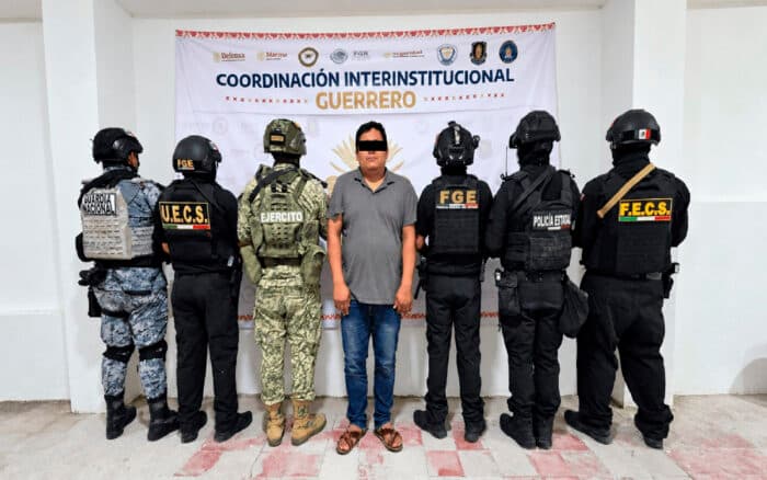 Detienen a exoficial mayor de Copalillo y dos presuntos integrantes de 'Los Tlacos' por extorsión