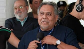 NPR censura mensaje del productor Félix Contreras en el Tiny Desk de Los Tigres del Norte
